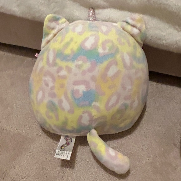 Squishmallow Soraya the Cheetah Stuffed Plush - Picture 2 of 2